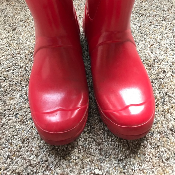 Red Hunter Boots - Picture 5 of 7